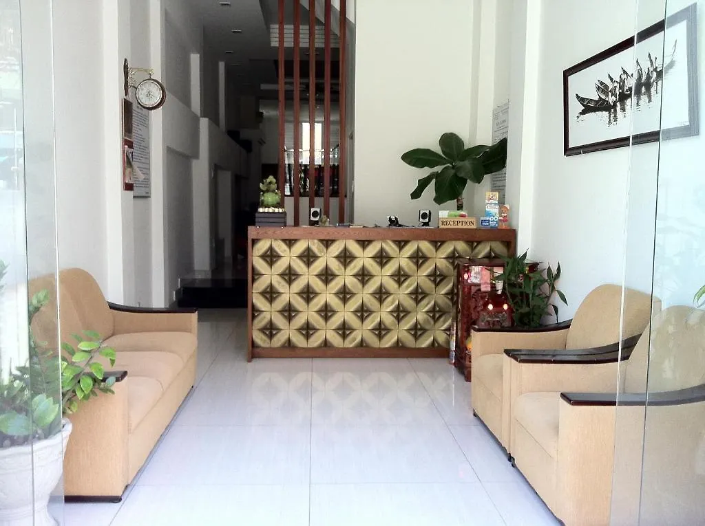 Trump Hostel Nha Trang 0*,